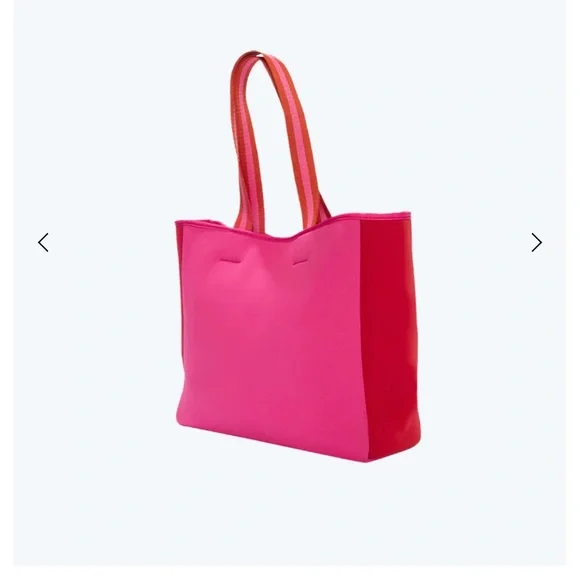 Beach tote NWT - Picture 2 of 8